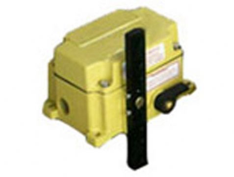 點擊查看詳細信息<br>標題：HFKLT2-N拉繩開關 閱讀次數：2246