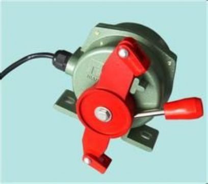 點擊查看詳細信息<br>標題：雙向拉繩開關XLLS-II 閱讀次數：2160