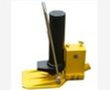 點擊查看詳細信息<br>標題：GYQD-196型寬枕板起道器 閱讀次數：2667