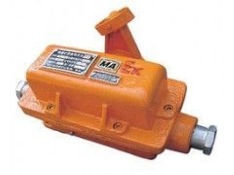 點(diǎn)擊查看詳細(xì)信息<br>標(biāo)題： KHJ-12／0.5型急停開關(guān) 閱讀次數(shù)：2518