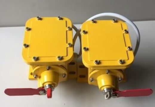 點(diǎn)擊查看詳細(xì)信息<br>標(biāo)題：江蘇GVY-2K縱向撕裂保護(hù)裝置 閱讀次數(shù)：2334