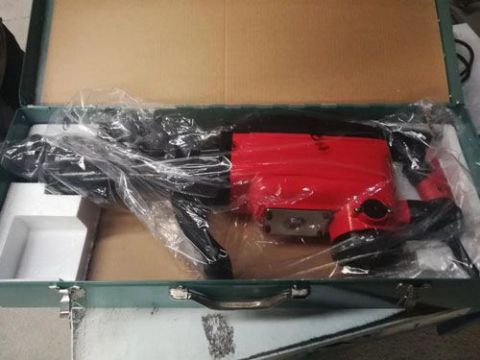 點擊查看詳細信息<br>標題：電鎬 閱讀次數：2250